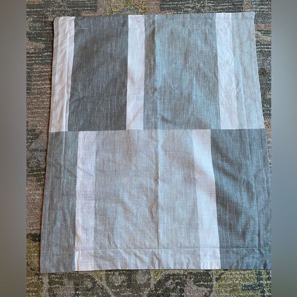 Tommy Hilfiger Blocked Striped Bed Pillow Sham Set - Picture 3 of 7